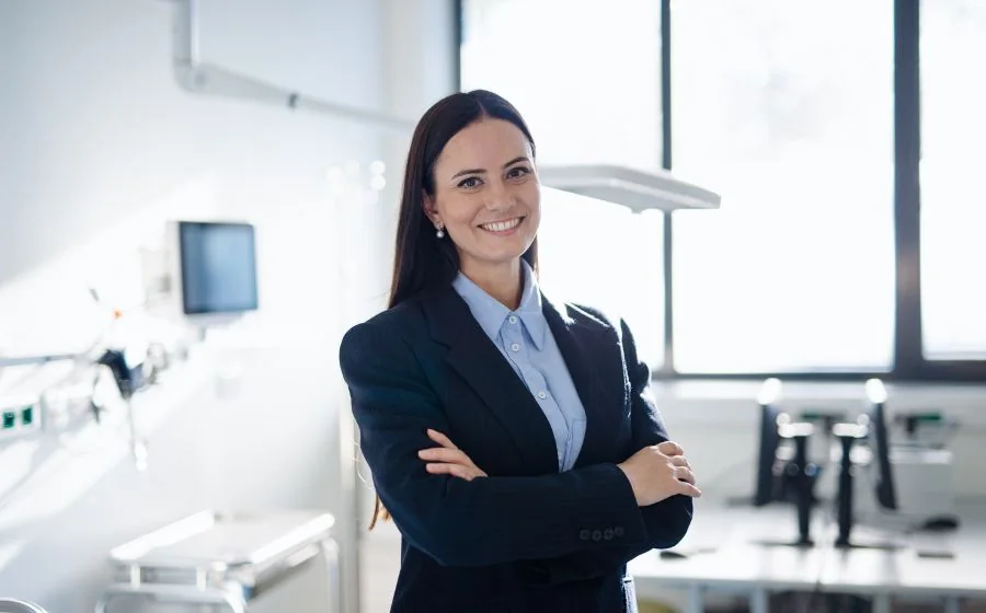 The Role of the Director in the Success of a Dental and Aesthetic Clinic · Eusklinic